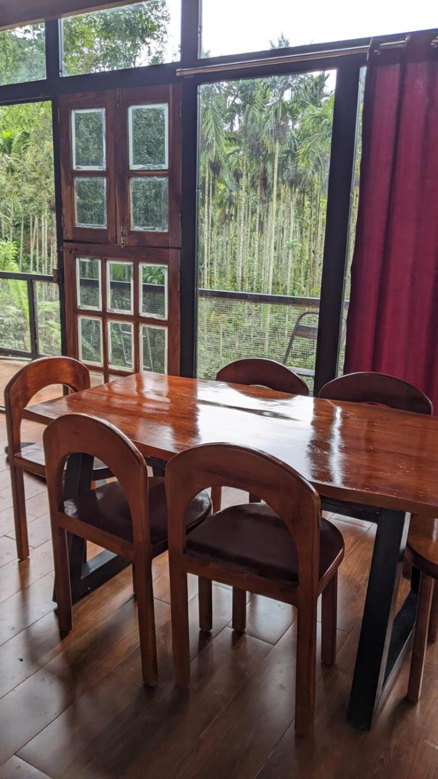 Whiskeywoods Villa Madikeri Exteriör bild